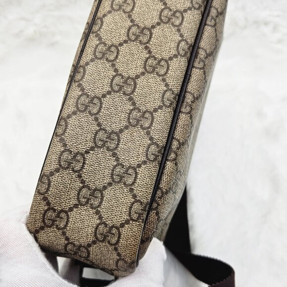 Gucci Supreme Leather Shoulder Bag - Picture 6 of 17